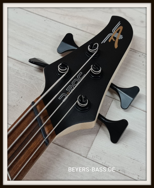Dingwall D-Roc Standard 4 PF, Metallic Black Matte